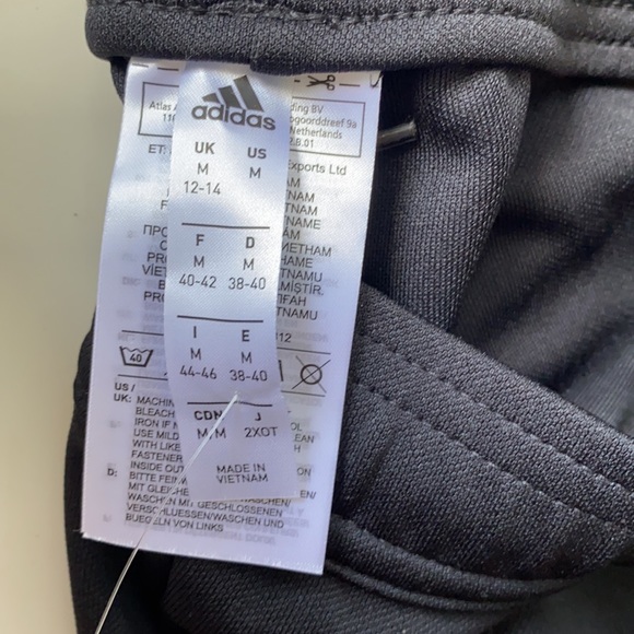 Adidas all black sweatpants - Picture 4 of 5